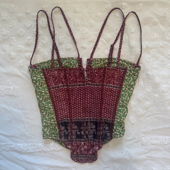 MIAOU “Aphex” Corset in Burgundy - Picture 7 of 8